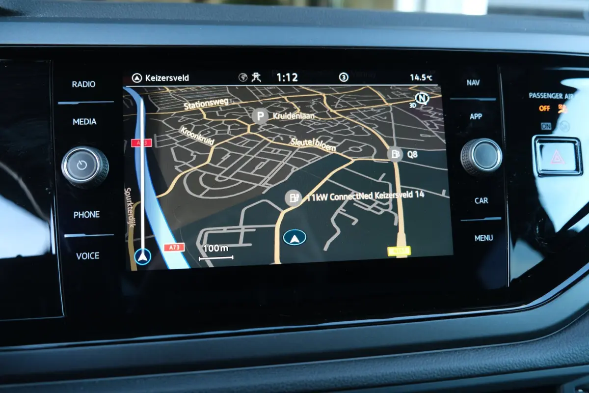 1.0 TSI 2x R-Line 110PK DSG Pano IQ Matrix Cam Navi ACC Virtual