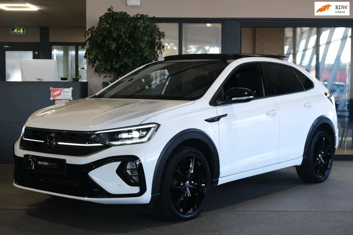 1.0 TSI 2x R-Line 110PK DSG Pano IQ Matrix Cam Navi ACC Virtual