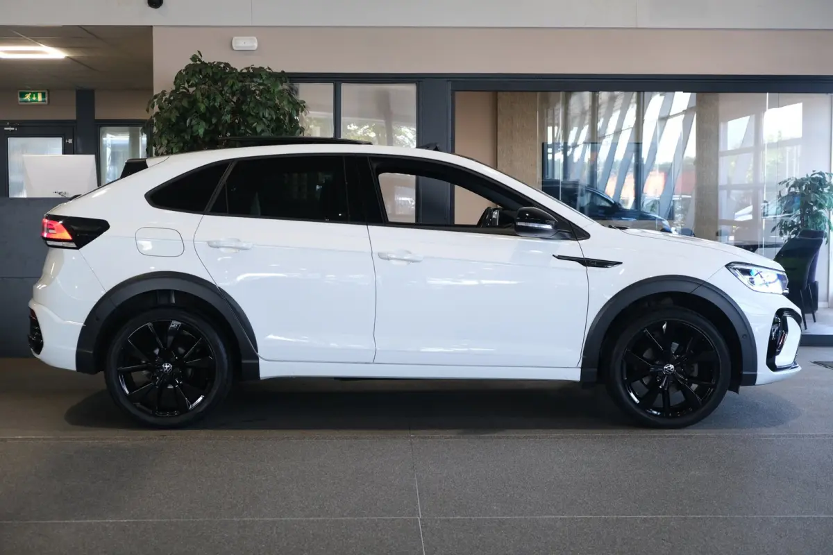 1.0 TSI 2x R-Line 110PK DSG Pano IQ Matrix Cam Navi ACC Virtual