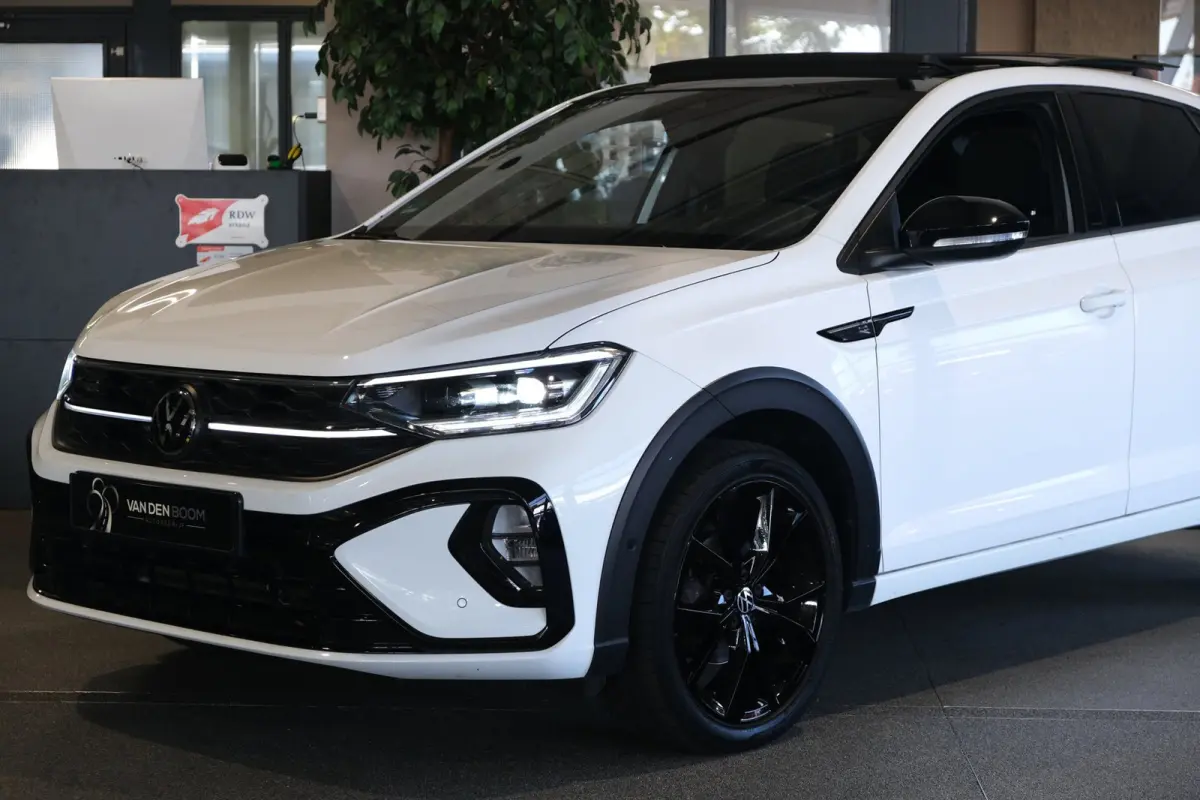 1.0 TSI 2x R-Line 110PK DSG Pano IQ Matrix Cam Navi ACC Virtual