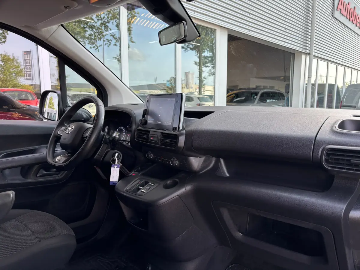 1.5 D-4D Live | Automaat | Apple Carplay | Parkeersensoren | Dubbele Schuifedur