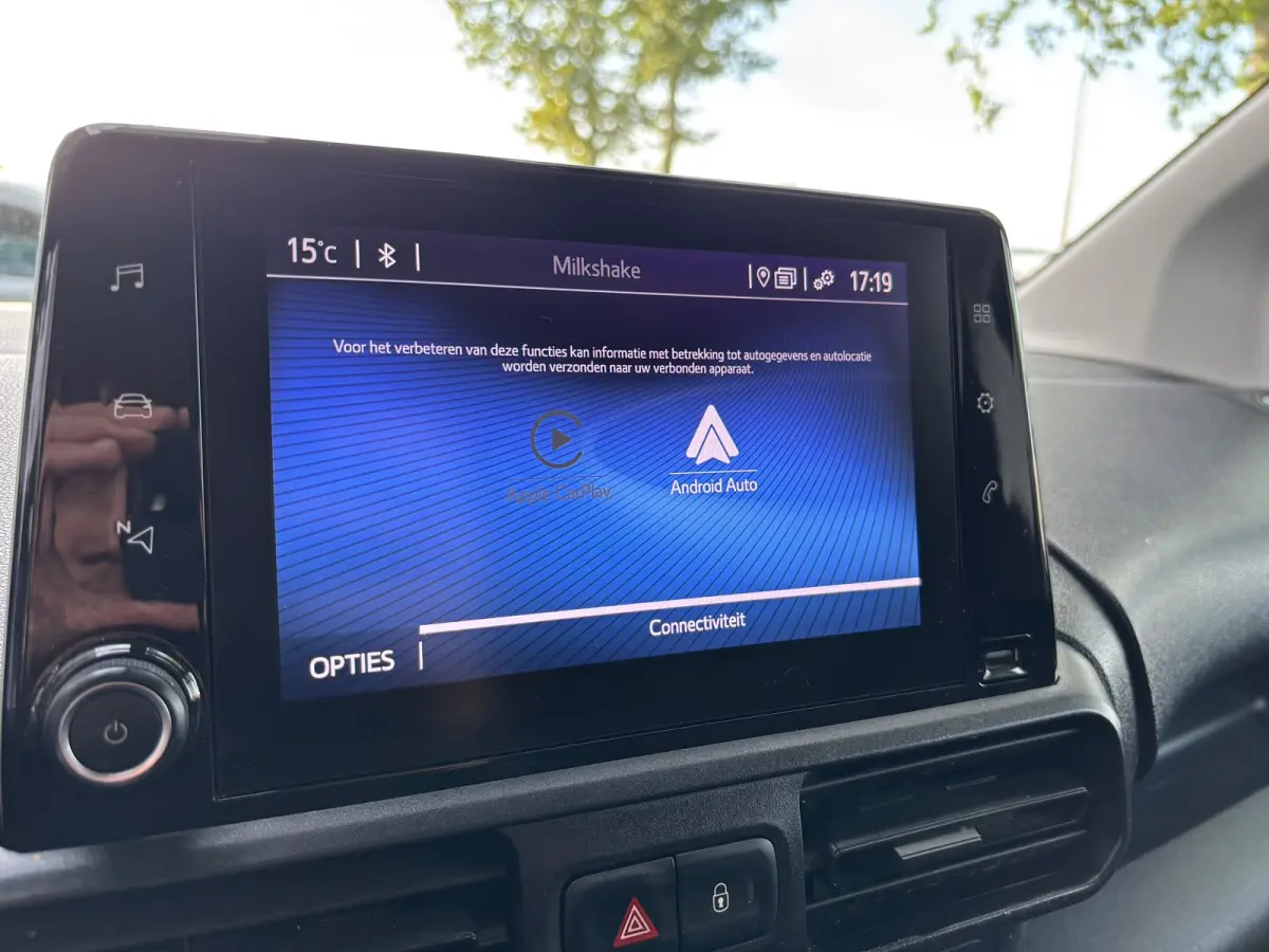 1.5 D-4D Live | Automaat | Apple Carplay | Parkeersensoren | Dubbele Schuifedur