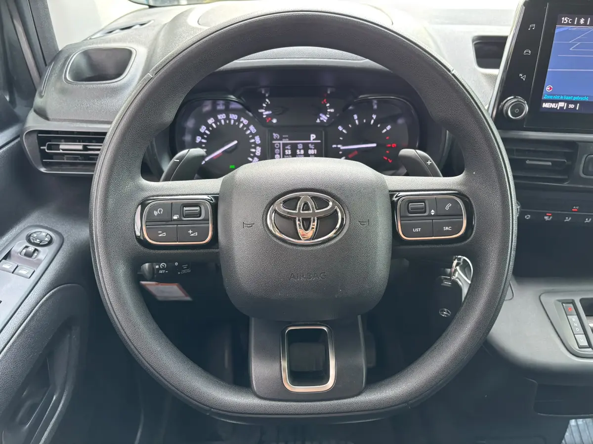 1.5 D-4D Live | Automaat | Apple Carplay | Parkeersensoren | Dubbele Schuifedur
