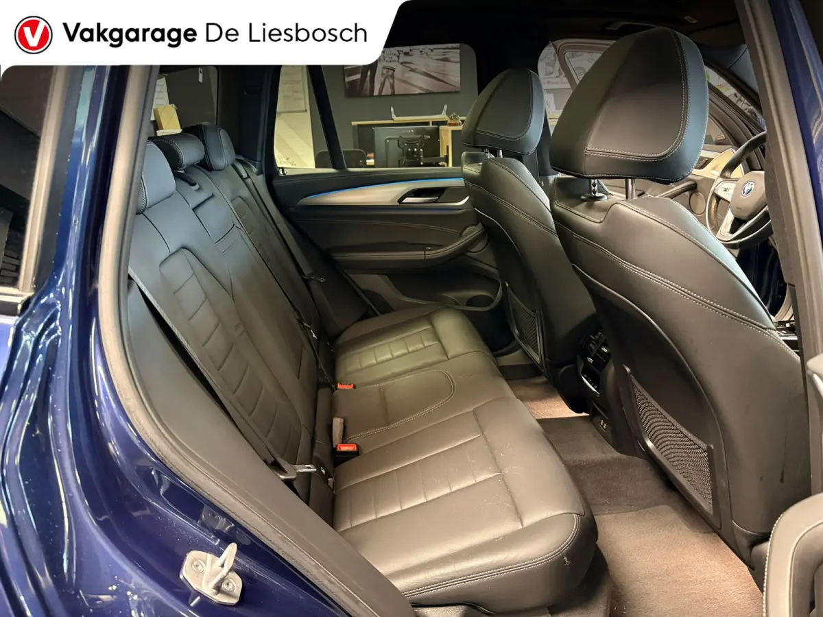 High Executive 80 kWh / Panoramadak / trekhaak / leder / head-up