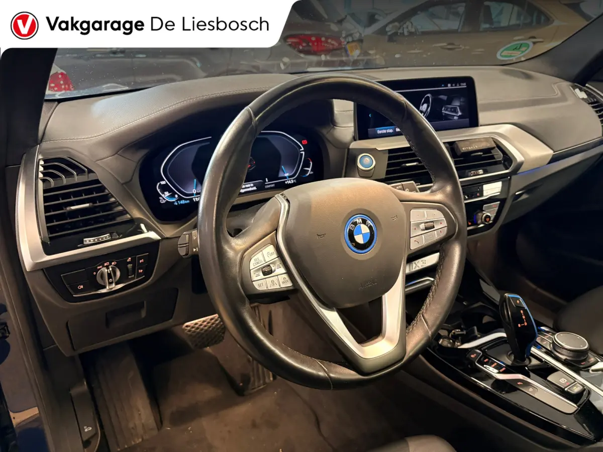 High Executive 80 kWh / Panoramadak / trekhaak / leder / head-up