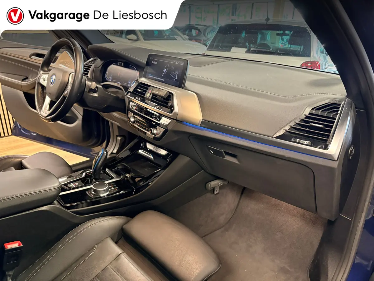 High Executive 80 kWh / Panoramadak / trekhaak / leder / head-up