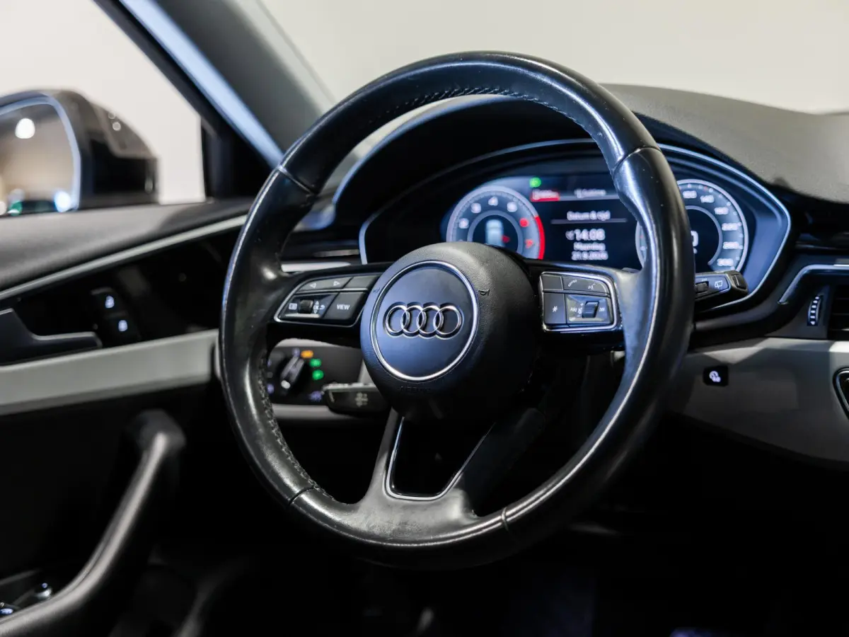 35 TFSI Advanced Edition / 150pk / Panorama dak / Leder / Stoelverwarming /