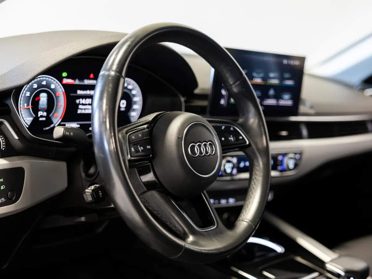 35 TFSI Advanced Edition / 150pk / Panorama dak / Leder / Stoelverwarming /
