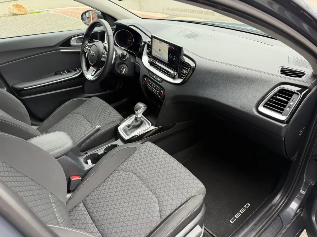 1.5 T-GDi Automaat LED Camera Lane Carplay Navi DAB