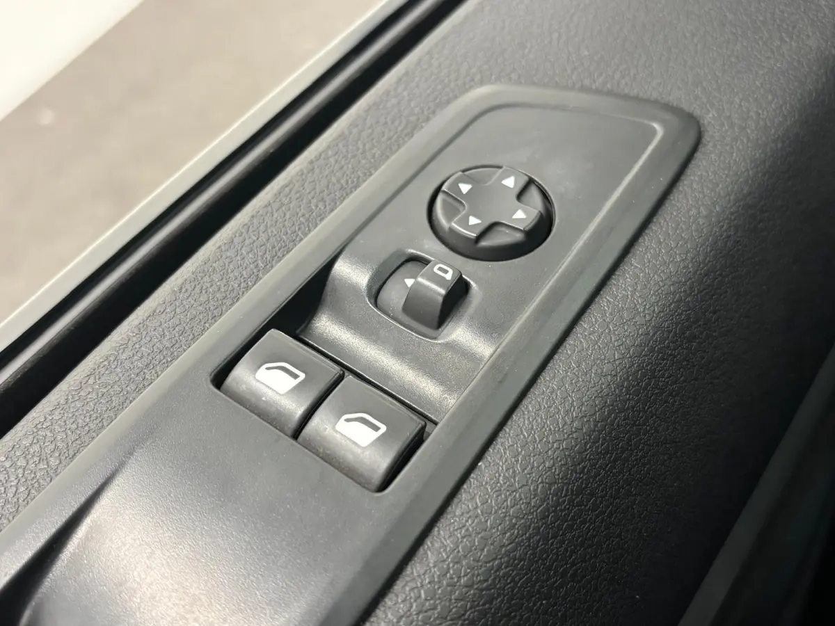 2.0 CDTI L3H1 Automaat Airco Navigatie Trekhaak Camera Cruise Control