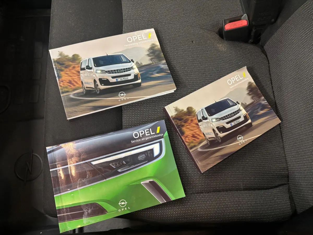 2.0 CDTI L3H1 Automaat Airco Navigatie Trekhaak Camera Cruise Control