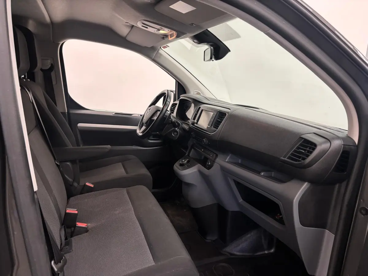 2.0 CDTI L3H1 Automaat Airco Navigatie Trekhaak Camera Cruise Control