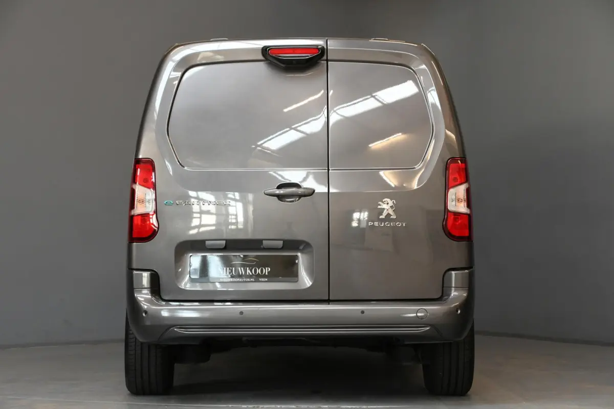 136 L2 50 kWh | SOH 100%
