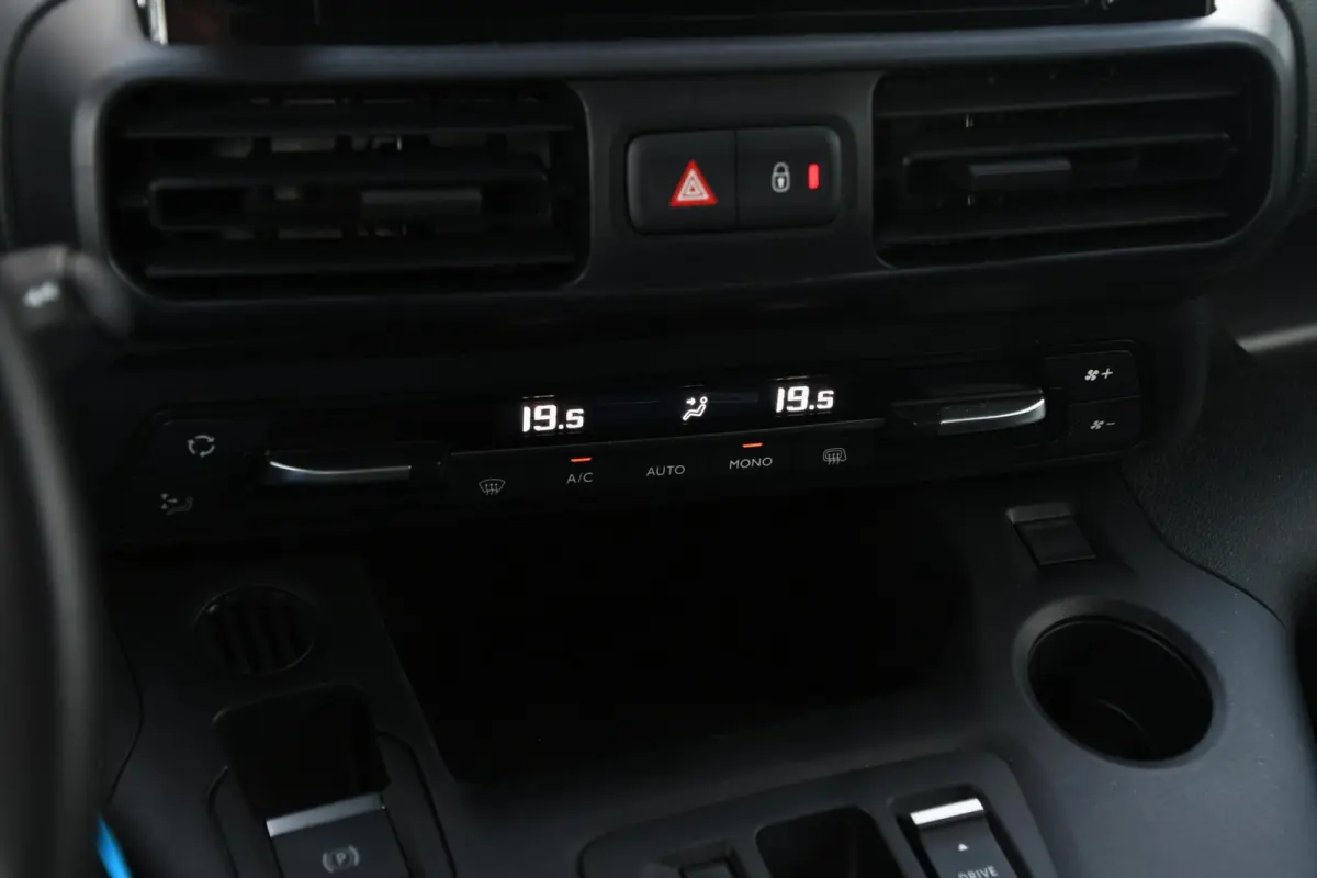 136 L2 50 kWh | SOH 100%