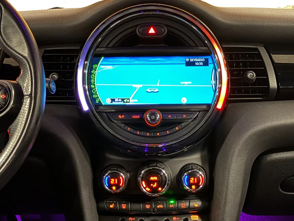 1.5 Chili Serious Business JCW Automaat Navi LED PDC
