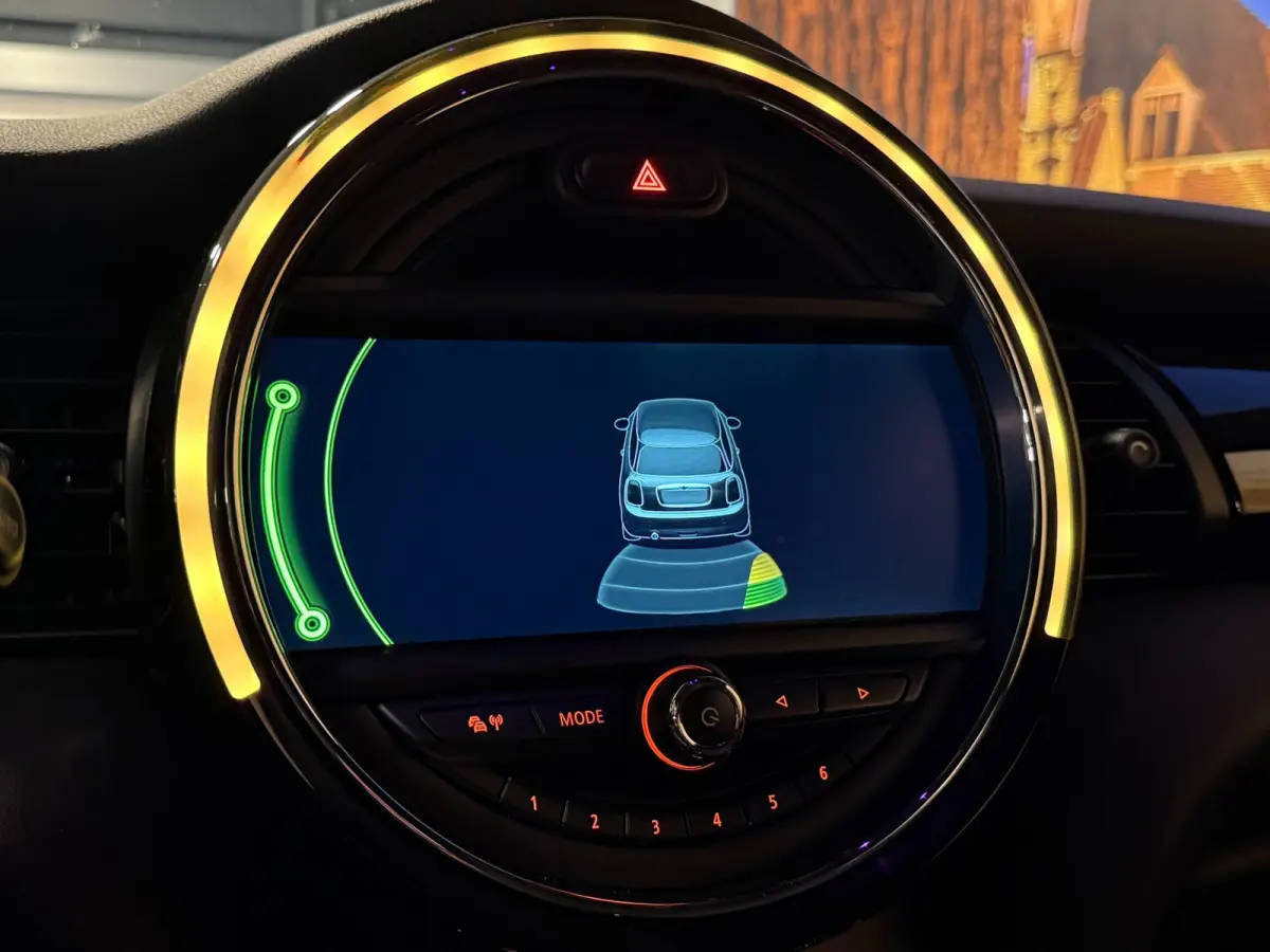 1.5 Chili Serious Business JCW Automaat Navi LED PDC