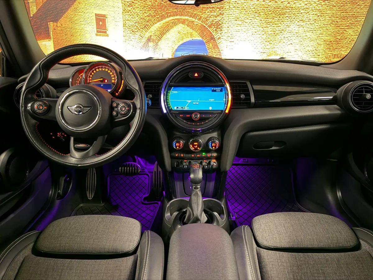 1.5 Chili Serious Business JCW Automaat Navi LED PDC