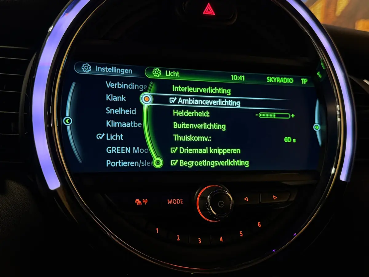 1.5 Chili Serious Business JCW Automaat Navi LED PDC