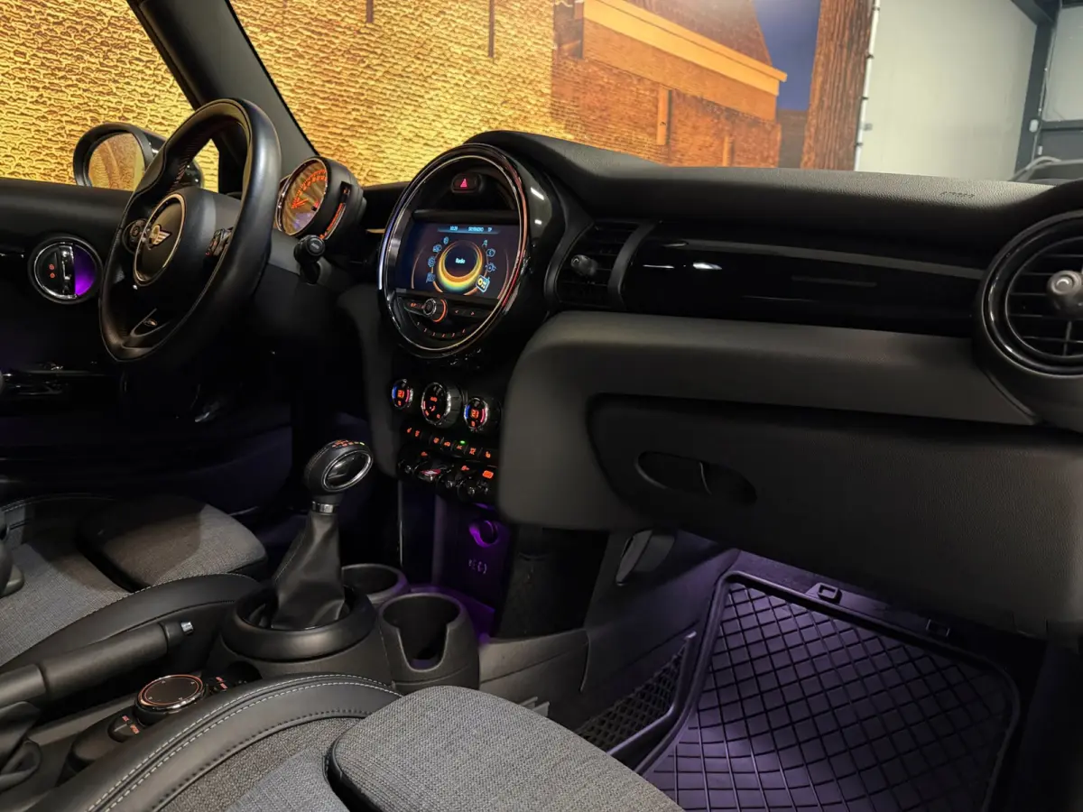 1.5 Chili Serious Business JCW Automaat Navi LED PDC
