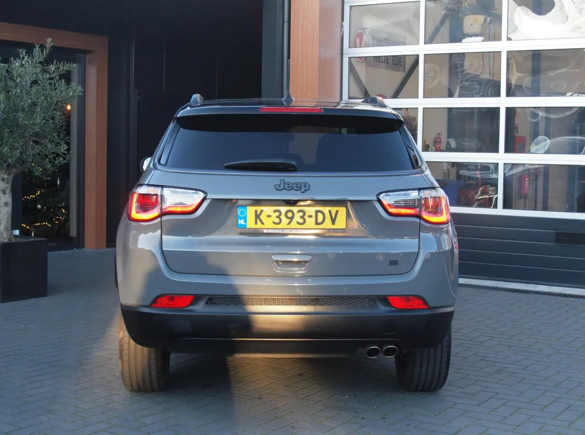 1.3T S | Camera | Cruise Control | Alpine Audio | Automaat |