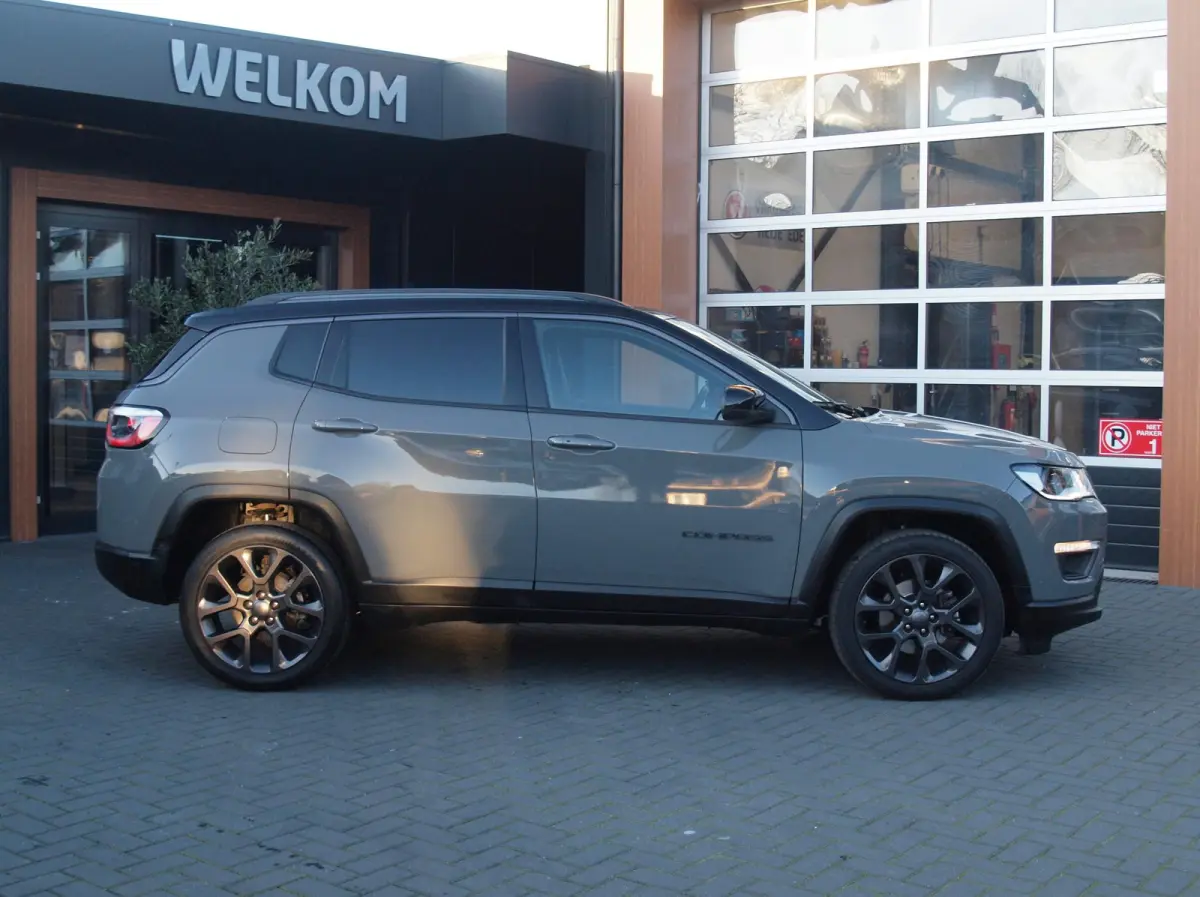 1.3T S | Camera | Cruise Control | Alpine Audio | Automaat |