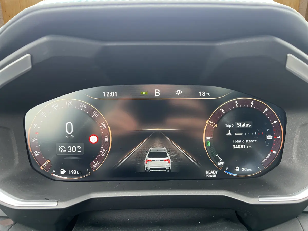 1.5 | BLIS | 360 Camera | Panoramadak | Keyless Start / Entry | Voorstoelen Verwarmd |