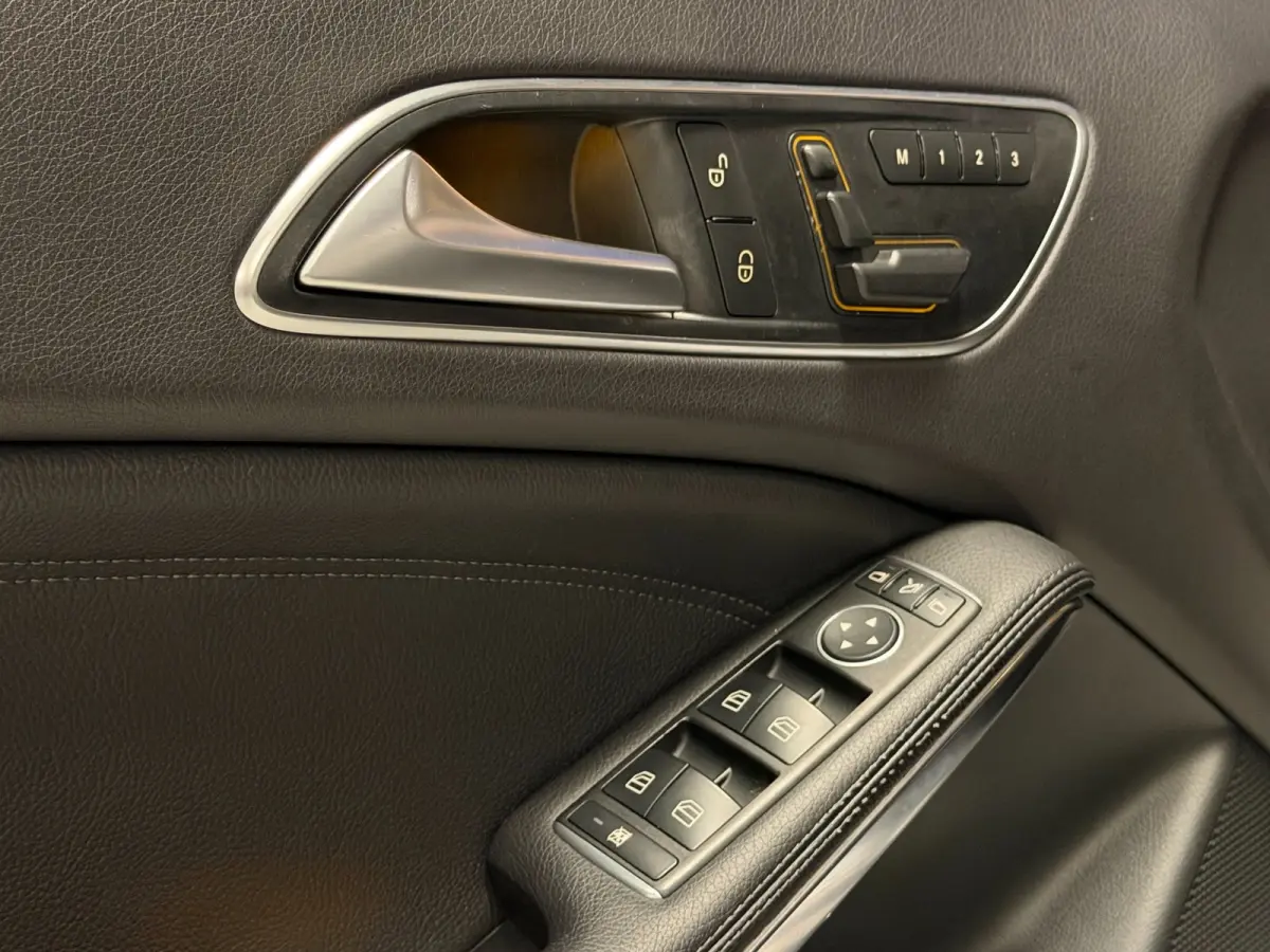250 4Matic Aut Panodak Leer Camera