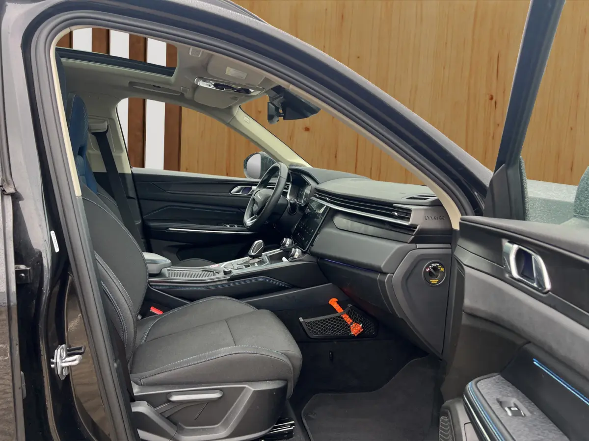 1.5 | BLIS | 360 Camera | Stoelverwarming | Memory Stoelen | Panoramadak | Keyless Start / Entry |
