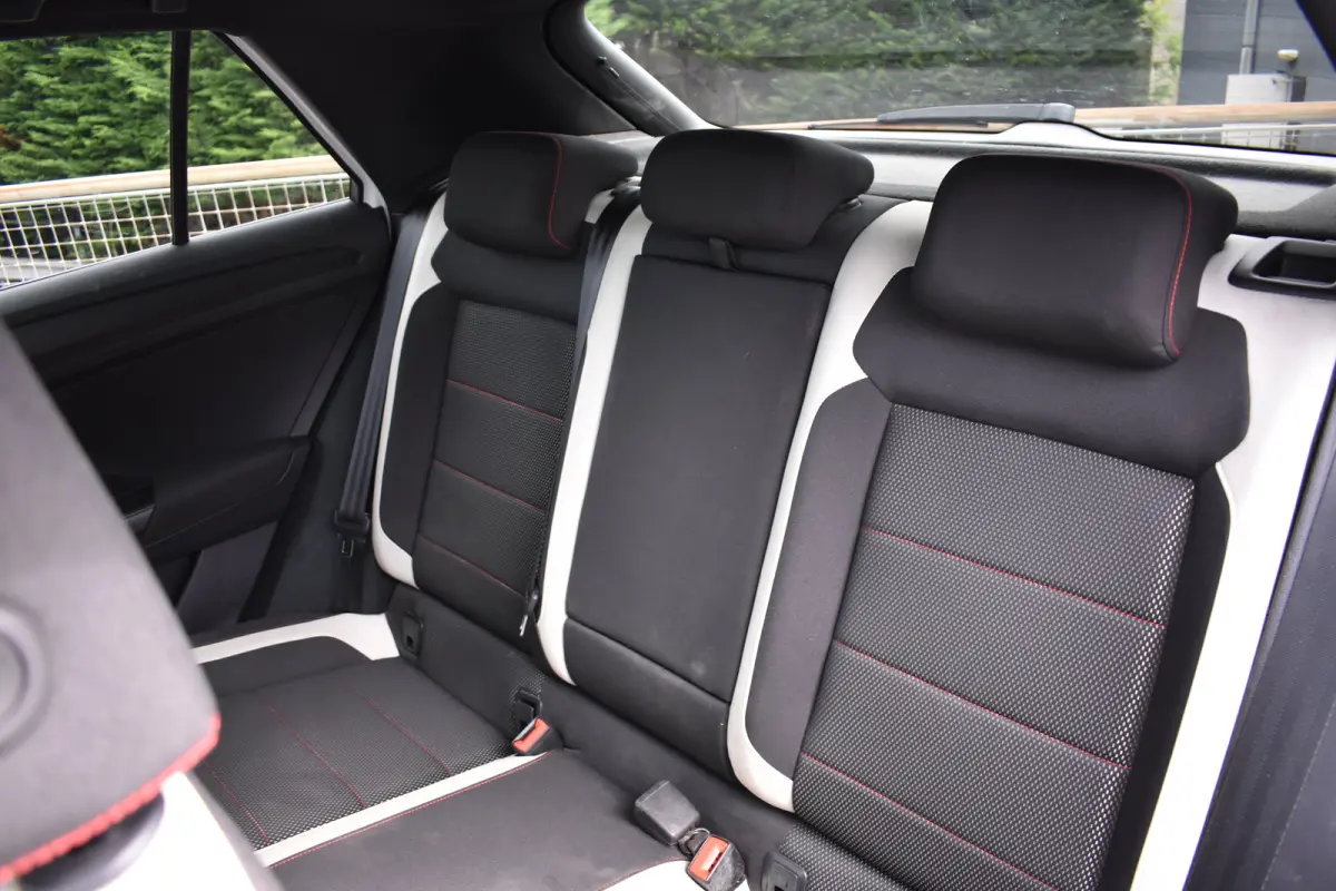 1.5 TSI 150PK Sport Business R DSG | PANORAMADAK | CAMERA | STOELVERW. | NAVIGATIE | ADAPT. CRUISE | ELEKT. KLEP | DAB+