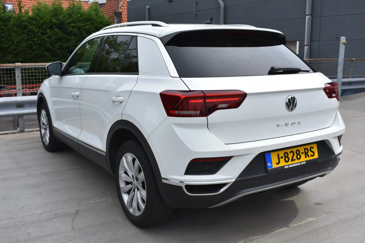 1.5 TSI 150PK Sport Business R DSG | PANORAMADAK | CAMERA | STOELVERW. | NAVIGATIE | ADAPT. CRUISE | ELEKT. KLEP | DAB+