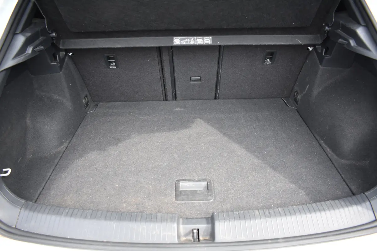 1.5 TSI 150PK Sport Business R DSG | PANORAMADAK | CAMERA | STOELVERW. | NAVIGATIE | ADAPT. CRUISE | ELEKT. KLEP | DAB+