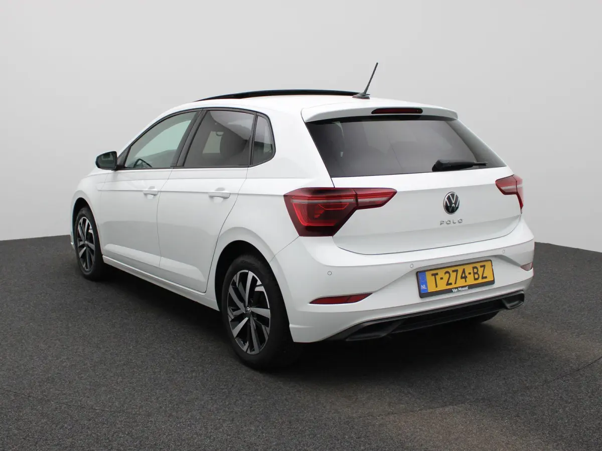 1.0 TSI Life Business 95 PK | Panoramadak | Navigatie | Climate Control | Stoelverwarming | LED Matrix | Parkeersensoren | Apple Carplay | Android Auto | Adaptive Cruise Control |