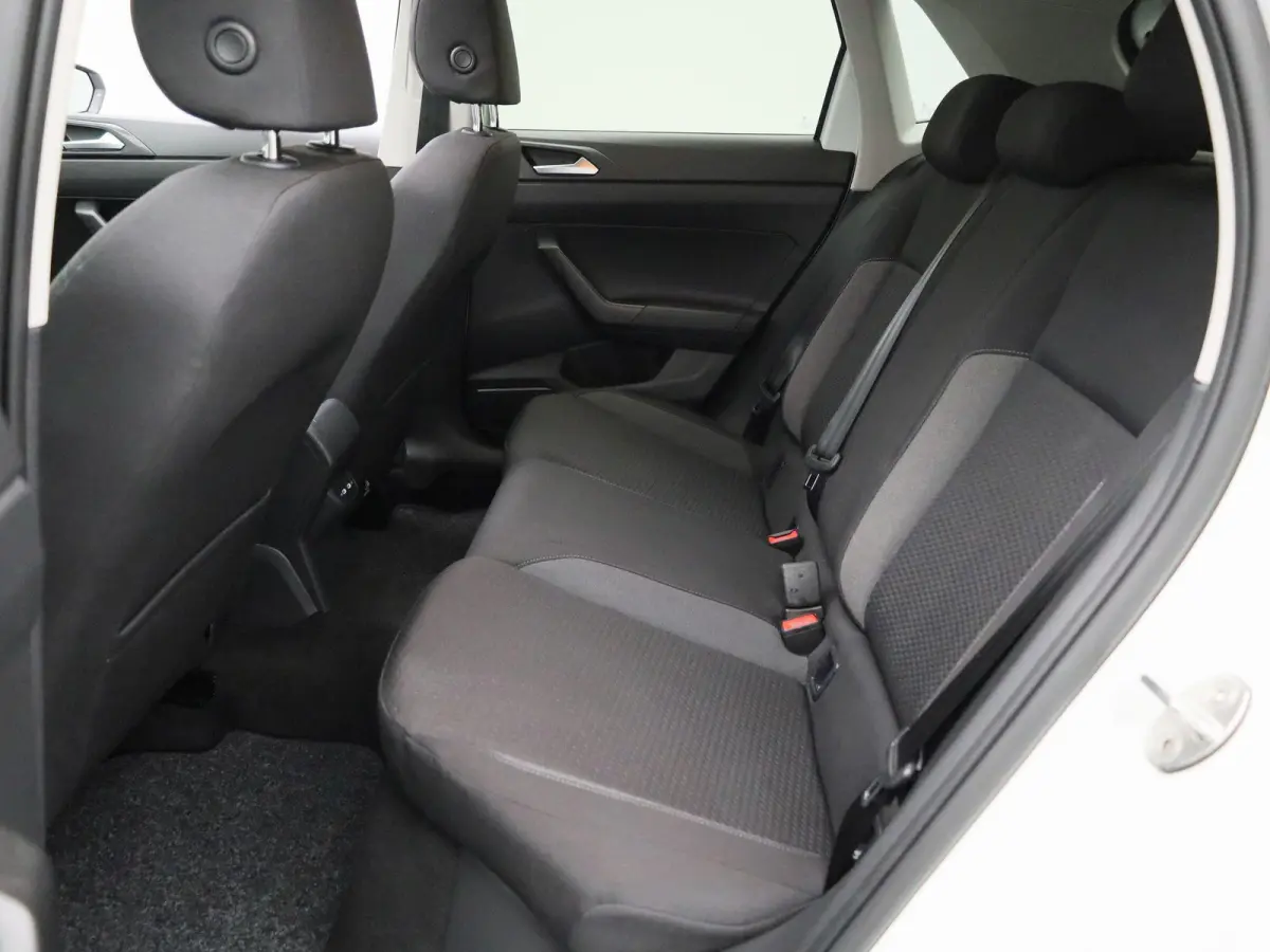 1.0 TSI Life Business 95 PK | Panoramadak | Navigatie | Climate Control | Stoelverwarming | LED Matrix | Parkeersensoren | Apple Carplay | Android Auto | Adaptive Cruise Control |