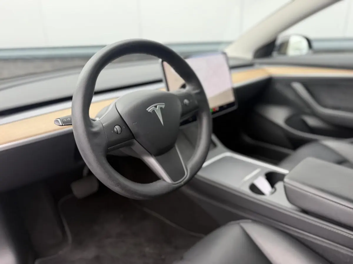 Long Range AWD 75 kWh