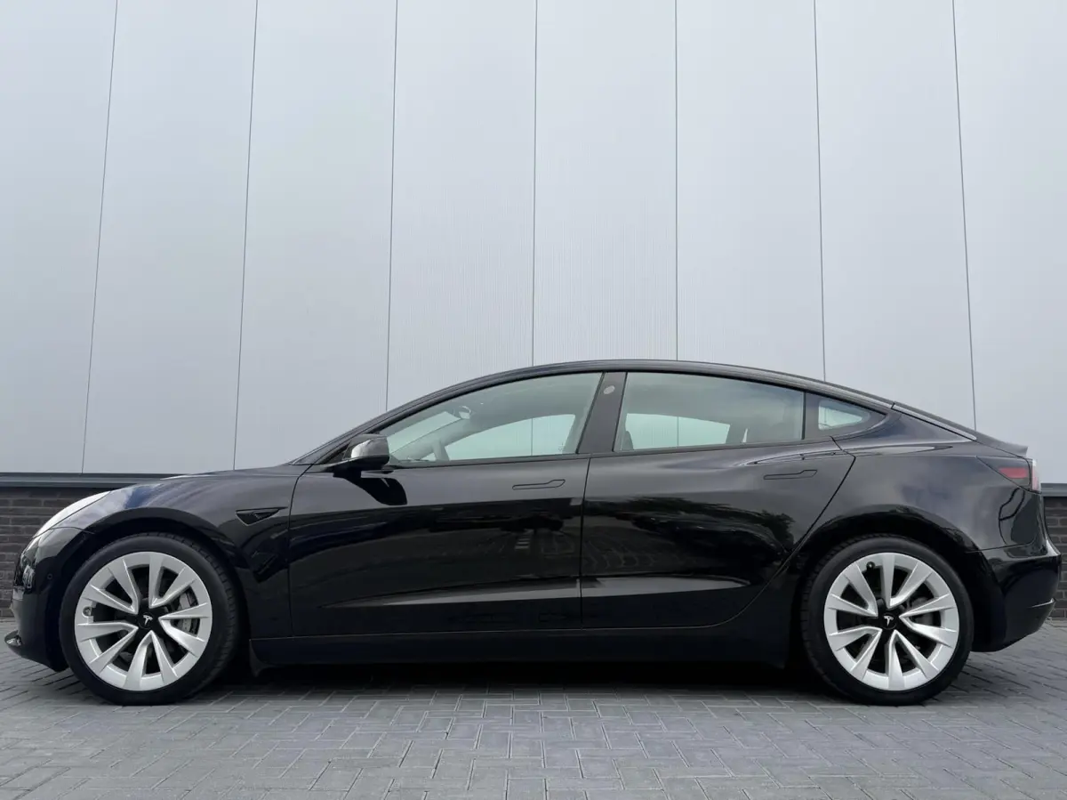 Long Range AWD 75 kWh