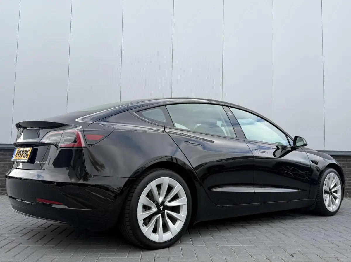 Long Range AWD 75 kWh