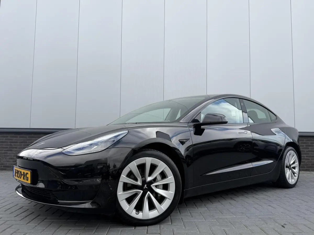 Long Range AWD 75 kWh