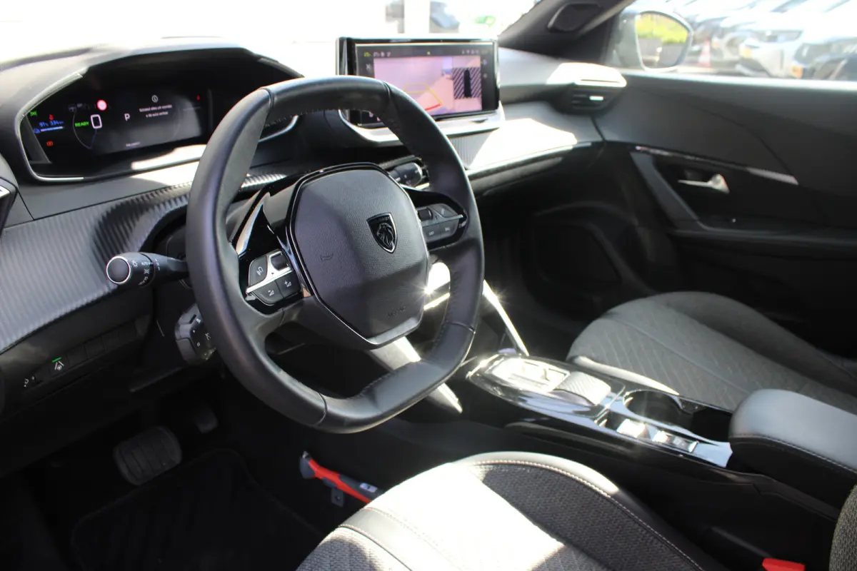 EV Allure 54 kWh | Fase 3 laden | SOH 95,75% | Nieuw model | Stoelverwarming | Navigatie | Camera | NL auto | 33.500km |
