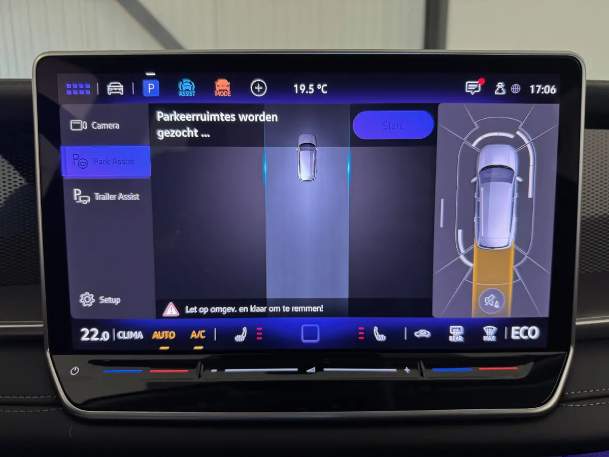 1.5 eHybrid 204PK DSG LIFE TREKHAAK/IQ.LIGHT/CAMERA FABRIEKSGARANTIE TOT 2030