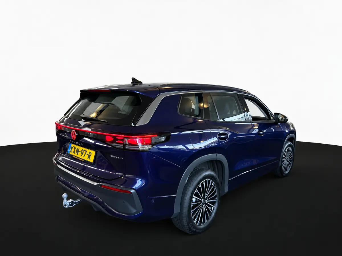 1.5 eHybrid 204PK DSG LIFE TREKHAAK/IQ.LIGHT/CAMERA**** FABRIEKSGARANTIE TOT 2030