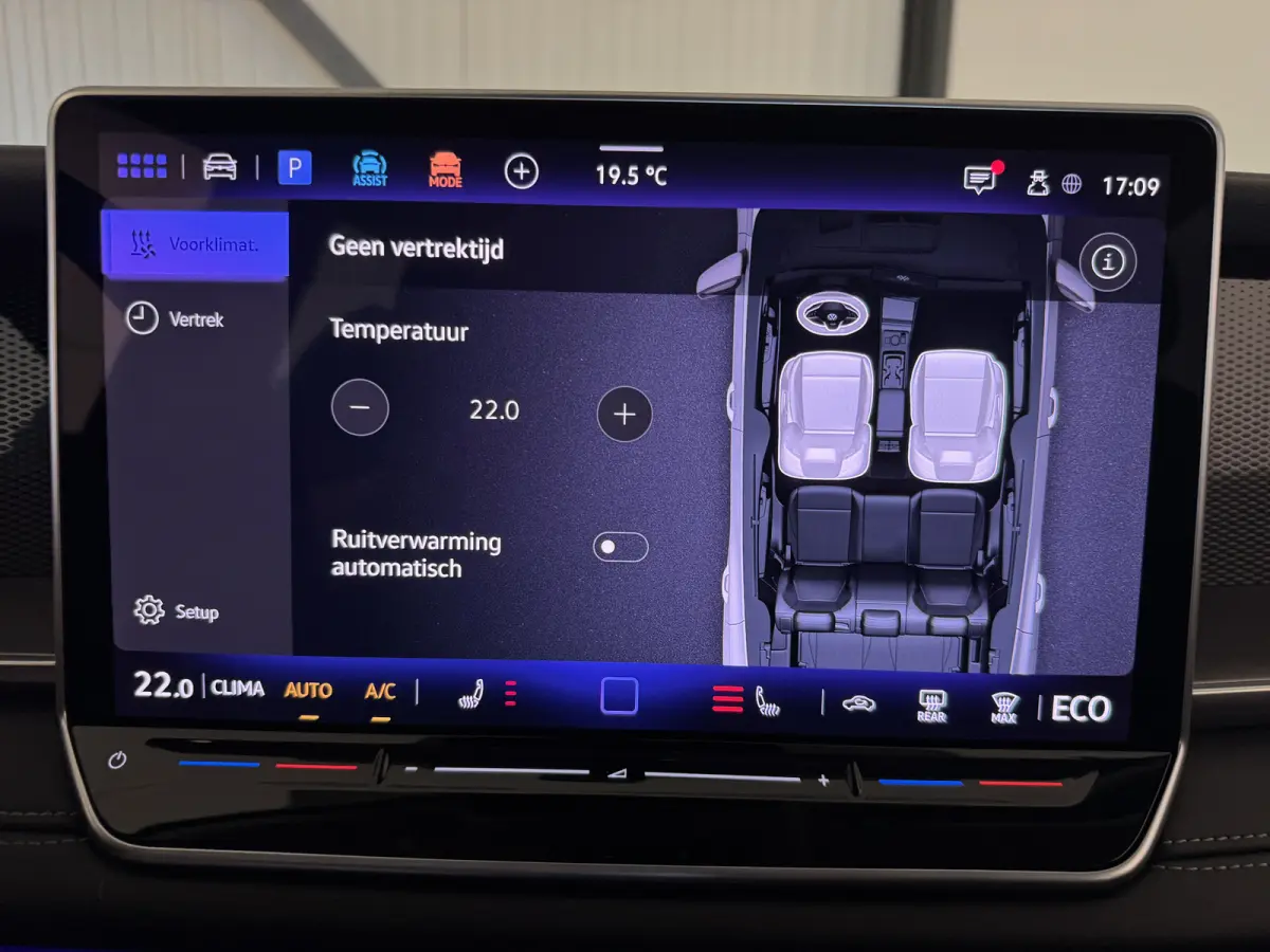 1.5 eHybrid 204PK DSG LIFE TREKHAAK/IQ.LIGHT/CAMERA FABRIEKSGARANTIE TOT 2030