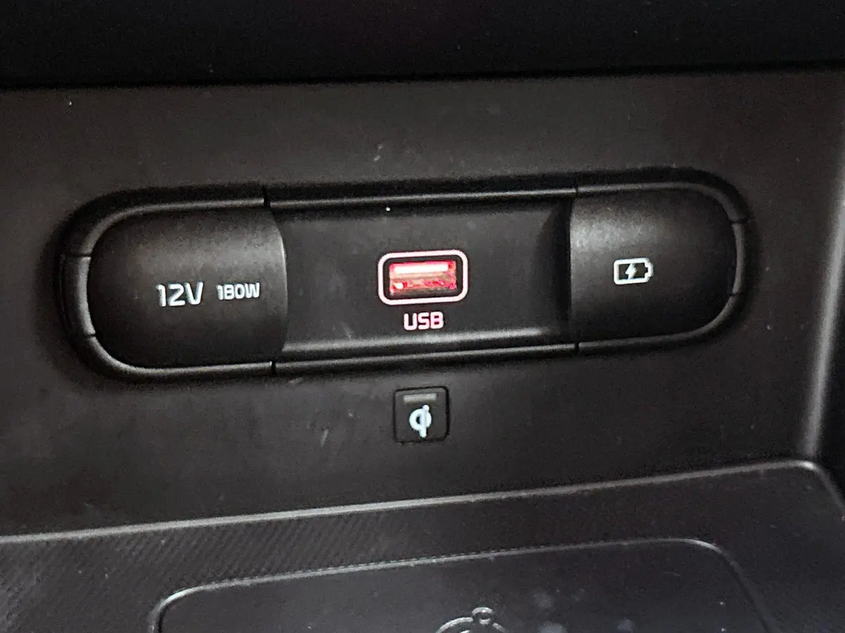1.6 GDi PHEV DynamicPlusLine CAMERA | NAVI & CARPLAY | JBL | AD-CRUISE