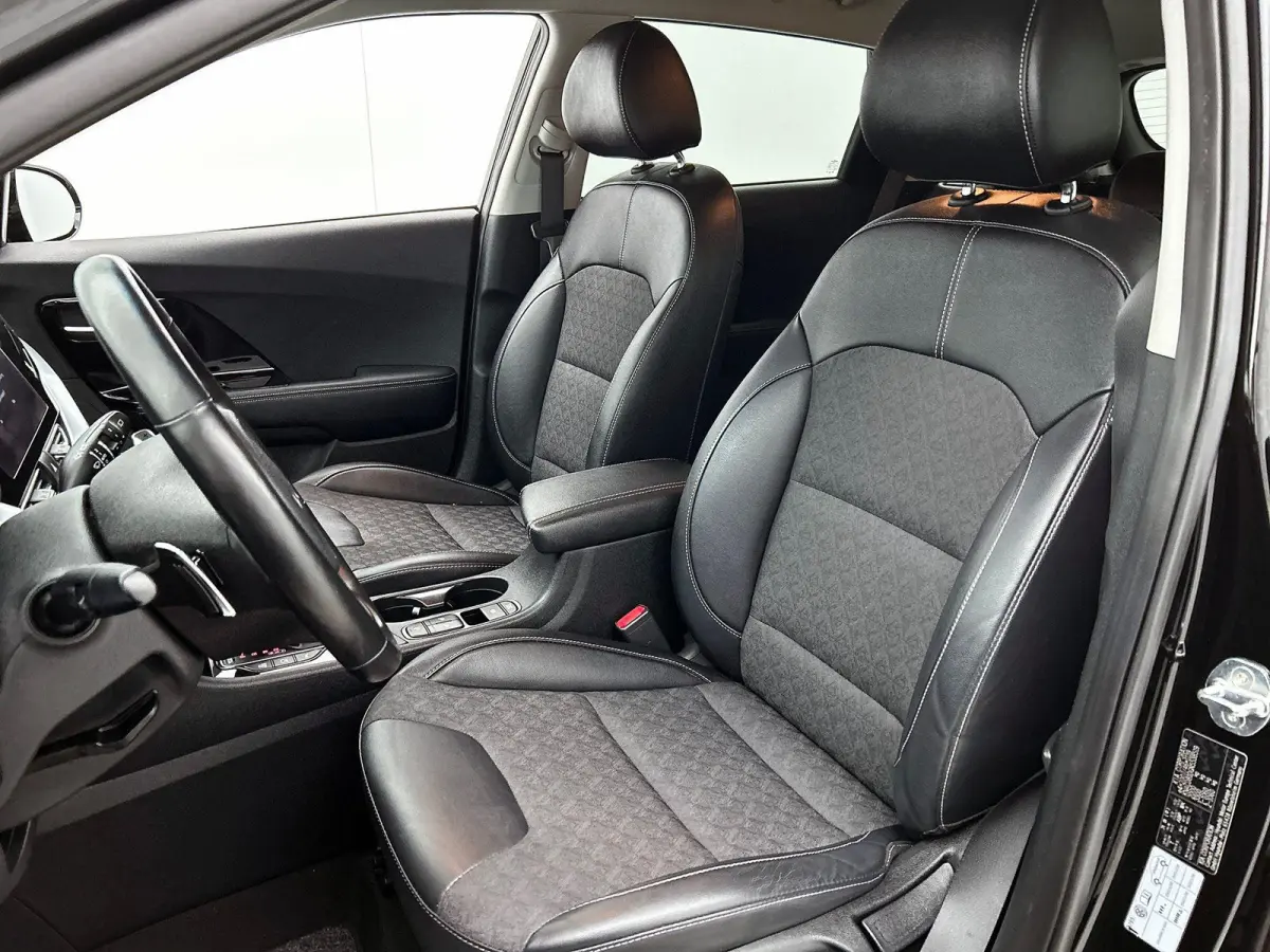 1.6 GDi PHEV DynamicPlusLine CAMERA | NAVI & CARPLAY | JBL | AD-CRUISE