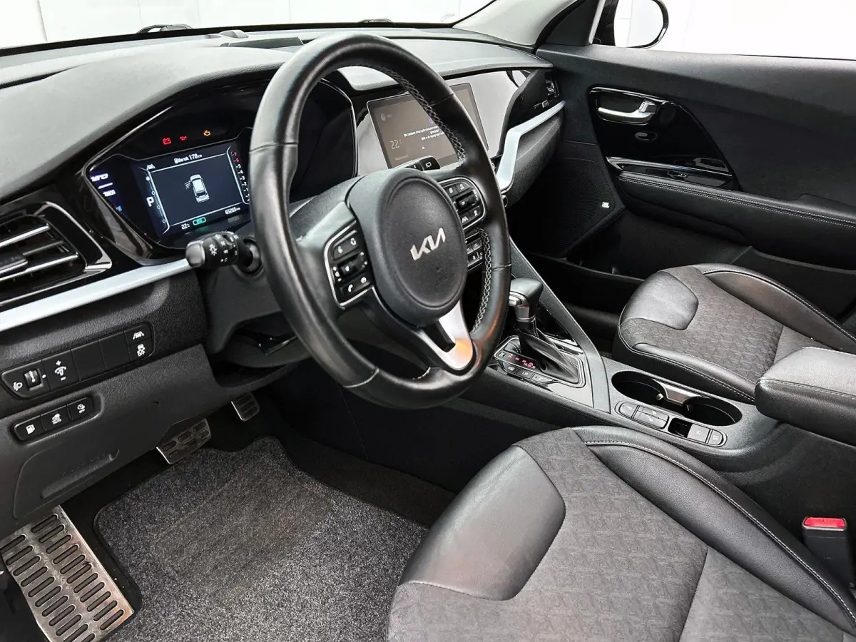 1.6 GDi PHEV DynamicPlusLine CAMERA | NAVI & CARPLAY | JBL | AD-CRUISE