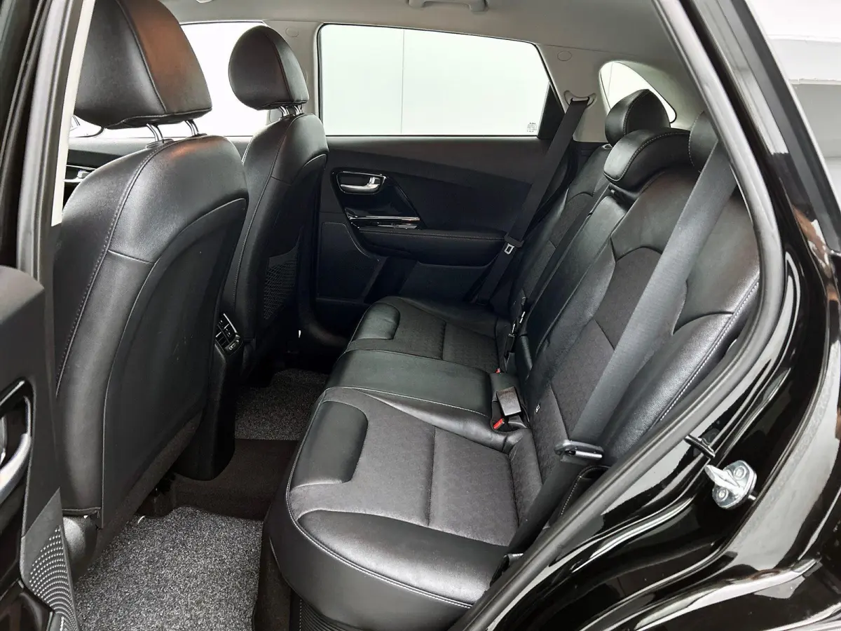 1.6 GDi PHEV DynamicPlusLine CAMERA | NAVI & CARPLAY | JBL | AD-CRUISE