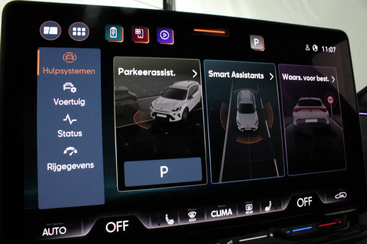 1.5 TSI e-Hybrid Business > 126km WLTP/SOH 98.6%/360°camera/Travel Assist/Midnight Black
