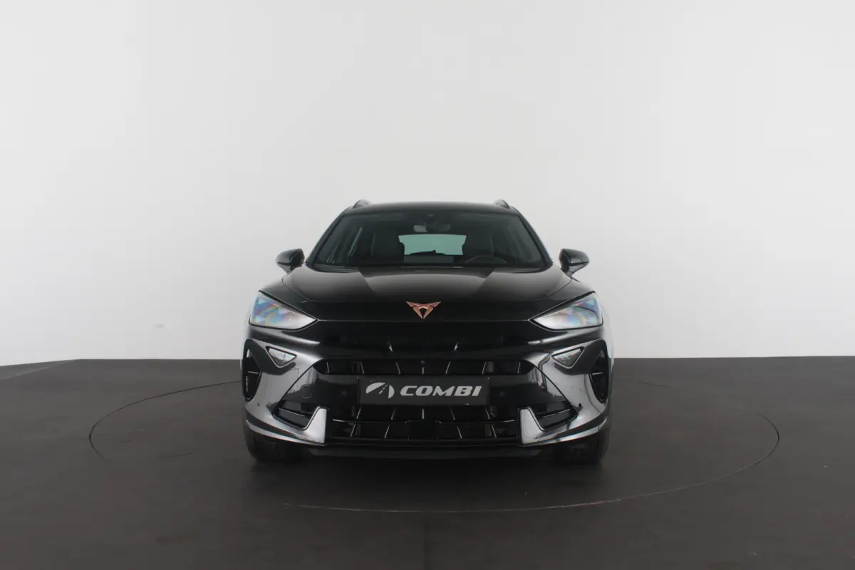 1.5 TSI e-Hybrid Business > 126km WLTP/SOH 98.6%/360°camera/Travel Assist/Midnight Black