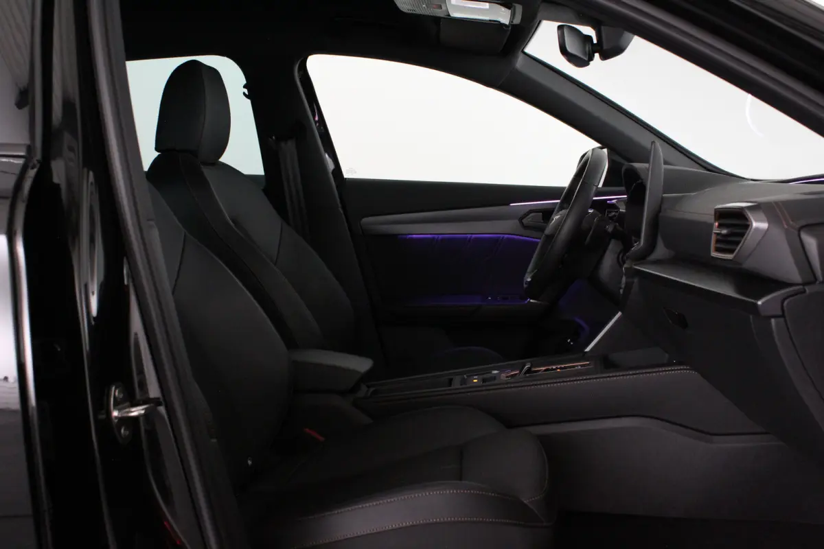 1.5 TSI e-Hybrid Business > 126km WLTP/SOH 98.6%/360°camera/Travel Assist/Midnight Black