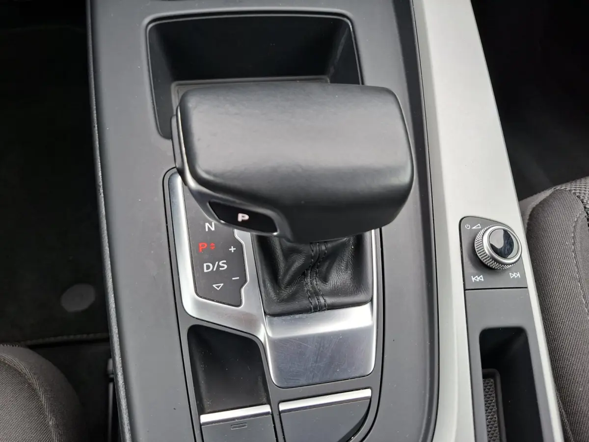 35 TFSI Pro Line Panoramadak Privacy Glass CruiseControl 18inch Climate Control