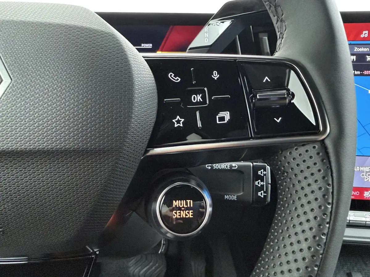 EV87 long range techno | Pack advanced driving assist & augmented vision |